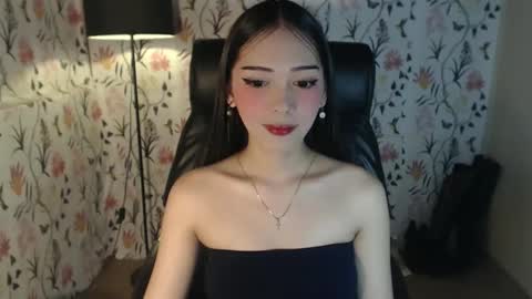 Aki online show from February 2025 04:31:01 AM