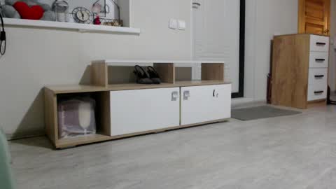 Snapshot of increible_della chatting on April 2026 05:30:01 PM Della online show from April 2026 05:30:01 PM