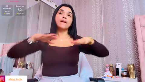 Indi Catalina online show from February 2025 12:21:02 PM