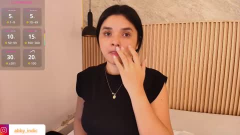 Indi Catalina online show from December 2025 12:20:01 PM