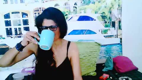 Femiez online show from January 2025 10:06:02 AM