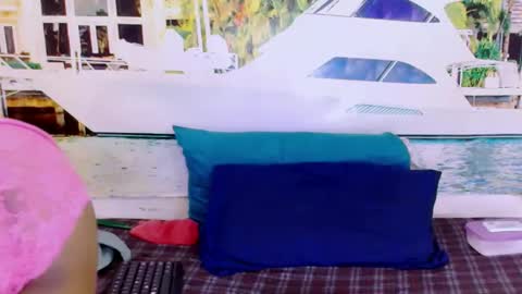 Femiez online show from February 2025 03:19:01 AM