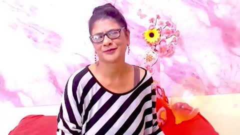 Snapshot of indianallure chatting on February 2026 05:48:02 AM Femiez online show from February 2026 05:48:02 AM