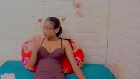 Snapshot of indianbootylicious1 chatting on February 2026 05:51:01 AM nala online show from February 2026 05:51:01 AM