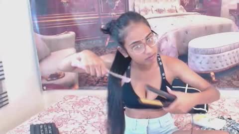 Snapshot of indianbootylicious1 chatting on March 2026 05:36:01 AM nala online show from March 2026 05:36:01 AM