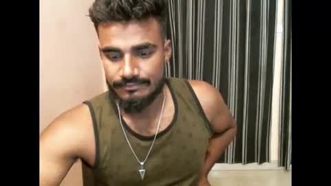 indian slim boy with big for u online show from June 2026 01:45:01 AM