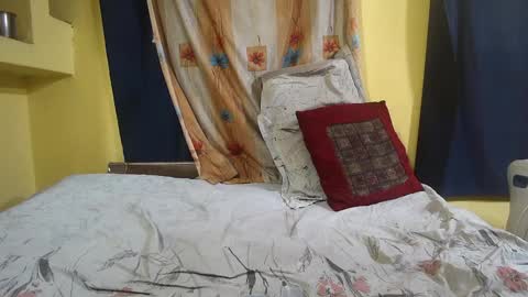 Snapshot of indiancumking chatting on December 2024 10:37:02 AM inindiancumking online show from December 2024 10:37:02 AM