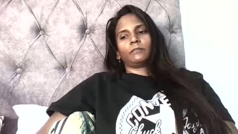 priya online show from October 2025 06:39:02 AM