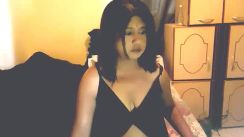 Snapshot of indianpleasures21 chatting on March 2026 05:11:02 AM indianpleasures21 online show from March 2026 05:11:02 AM