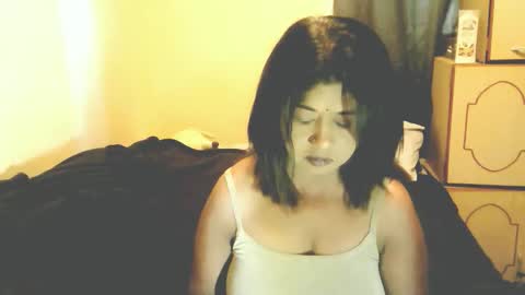 Snapshot of indianpleasures21 chatting on April 2026 06:58:01 AM indianpleasures21 online show from April 2026 06:58:01 AM