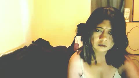 Snapshot of indianpleasures21 chatting on April 2026 04:54:02 AM indianpleasures21 online show from April 2026 04:54:02 AM