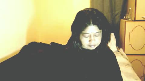 Snapshot of indianpleasures21 chatting on April 2026 01:33:01 AM indianpleasures21 online show from April 2026 01:33:01 AM