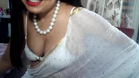 Radha online show from October 2025 06:44:01 AM