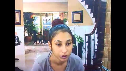 indiansexybutt4u2luv online show from May 2026 06:19:02 AM