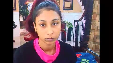indiansexybutt4u2luv online show from May 2026 06:19:02 AM