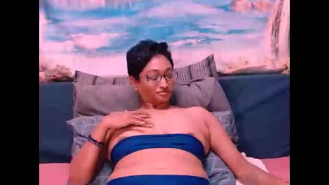 Snapshot of indianspicy69 chatting on December 2024 04:54:02 AM Shreya online show from December 2024 04:54:02 AM