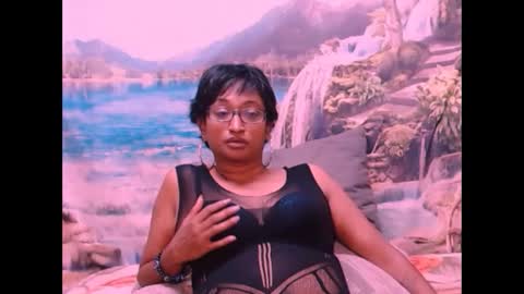 Snapshot of indianspicy69 chatting on February 2025 08:56:01 PM Shreya online show from February 2025 08:56:01 PM