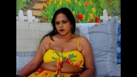 Snapshot of indianswtbella chatting on October 2025 06:17:02 PM indianswtbella online show from October 2025 06:17:02 PM