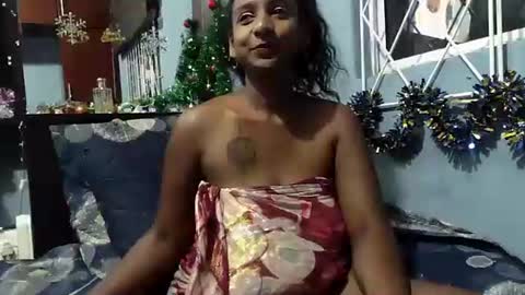 Snapshot of indiantina01 chatting on December 2024 07:11:02 PM tina online show from December 2024 07:11:02 PM