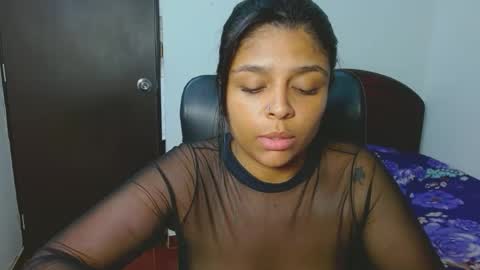 Snapshot of indica_18 chatting on December 2024 10:05:02 AM Aleja vallejo online show from December 2024 10:05:02 AM