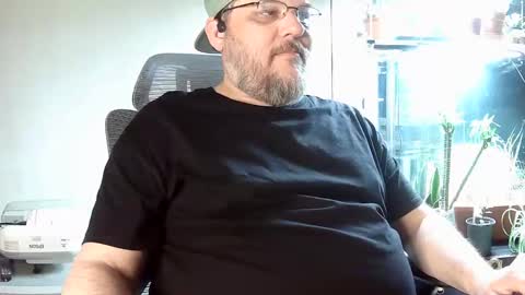 Snapshot of indigolvr chatting on April 2026 04:41:01 AM BroLOU online show from April 2026 04:41:01 AM