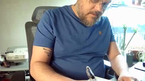 Snapshot of indigolvr chatting on April 2026 02:18:01 PM BroLOU online show from April 2026 02:18:01 PM