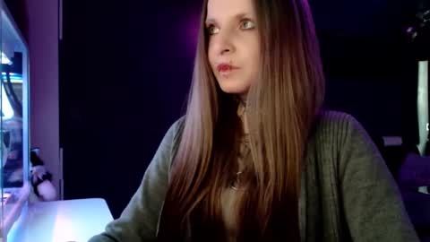 Snapshot of inesdesire chatting on February 2025 10:48:02 AM InesDesire online show from February 2025 10:48:02 AM