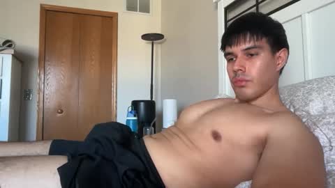 Lucas online show from November 2025 07:07:02 PM