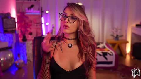 MAL ---  online show from October 2025 11:26:02 PM