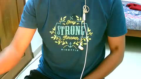 Snapshot of ingloriousuncut chatting on January 2025 07:45:01 PM Inglorious Hairy Uncut online show from January 2025 07:45:01 PM