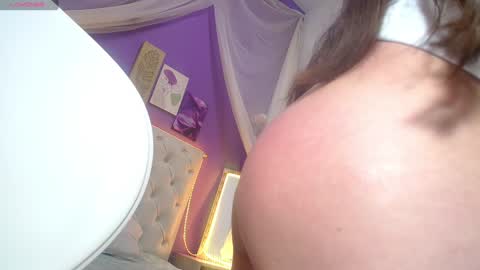 Snapshot of ingrid_casas chatting on December 2024 01:53:02 AM Ingrid petite online show from December 2024 01:53:02 AM