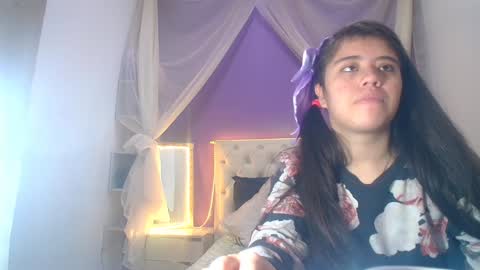 Snapshot of ingrid_casas chatting on December 2024 05:40:01 PM Ingrid petite online show from December 2024 05:40:01 PM