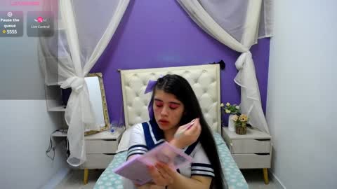 Snapshot of ingrid_casas chatting on December 2024 01:19:02 PM Ingrid petite online show from December 2024 01:19:02 PM