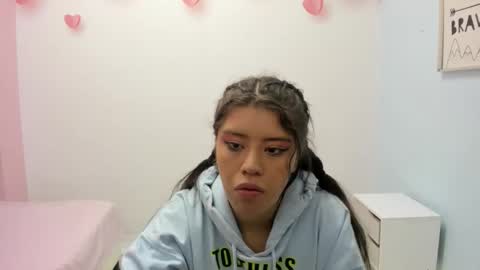 Snapshot of ingrid_casas chatting on October 2025 01:53:02 PM Ingrid petite online show from October 2025 01:53:02 PM