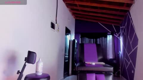 demon online show from October 2025 11:55:02 AM