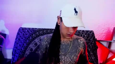 Snapshot of ink_u_buzz chatting on January 2025 02:10:01 AM Dani online show from January 2025 02:10:01 AM