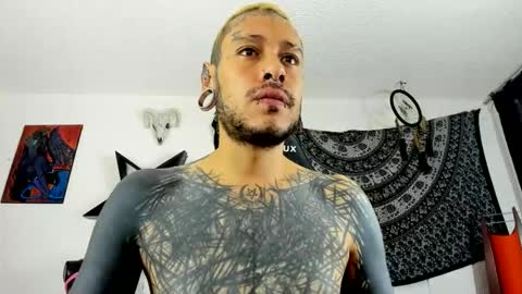 Snapshot of ink_u_buzz chatting on September 2025 07:29:01 PM Dani online show from September 2025 07:29:01 PM