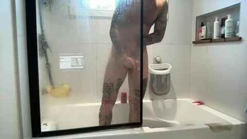Snapshot of inktyler chatting on May 2026 05:53:01 PM inktyler online show from May 2026 05:53:01 PM