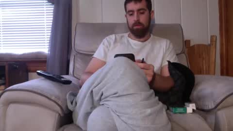 Snapshot of inmybackyard chatting on December 2024 06:02:02 PM InMyBackyard online show from December 2024 06:02:02 PM