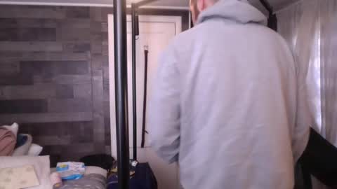 Snapshot of inmybackyard chatting on January 2025 03:32:02 PM InMyBackyard online show from January 2025 03:32:02 PM