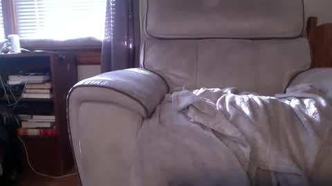 Snapshot of inmybackyard chatting on February 2025 08:21:01 PM InMyBackyard online show from February 2025 08:21:01 PM