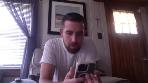 Snapshot of inmybackyard chatting on September 2025 05:57:01 PM InMyBackyard online show from September 2025 05:57:01 PM