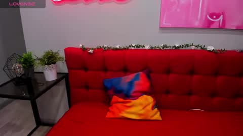 Inna online show from September 2025 01:39:01 AM