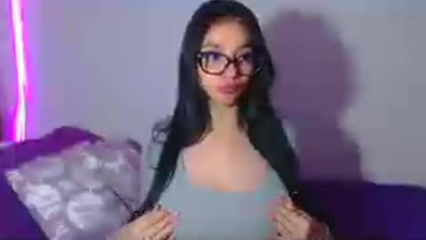 Snapshot of innocent_fox chatting on July 2026 02:57:02 AM Abril online show from July 2026 02:57:02 AM