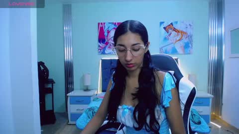 Snapshot of inocent_luna chatting on May 2026 01:44:01 AM Luna moon online show from May 2026 01:44:01 AM