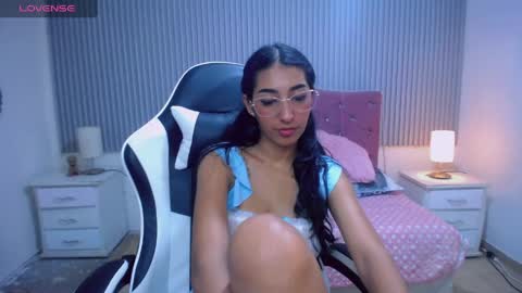 Snapshot of inocent_luna chatting on May 2026 04:10:01 AM Luna moon online show from May 2026 04:10:01 AM