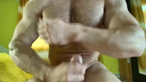 Snapshot of insanephisique chatting on October 2025 06:37:01 AM insanephisique online show from October 2025 06:37:01 AM