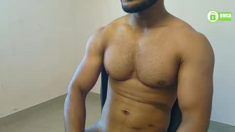 Snapshot of insanestud_miles chatting on December 2024 06:02:02 AM Miles online show from December 2024 06:02:02 AM