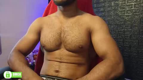 insanestud_miles2 online show from December 2025 06:28:01 AM