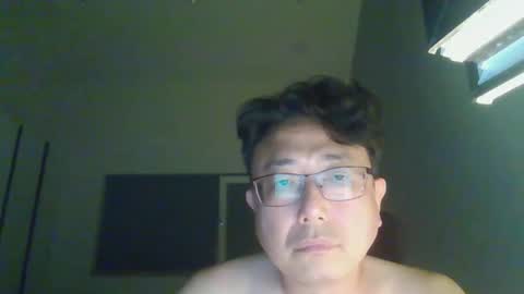 insuclee197641 online show from September 2025 12:15:01 PM